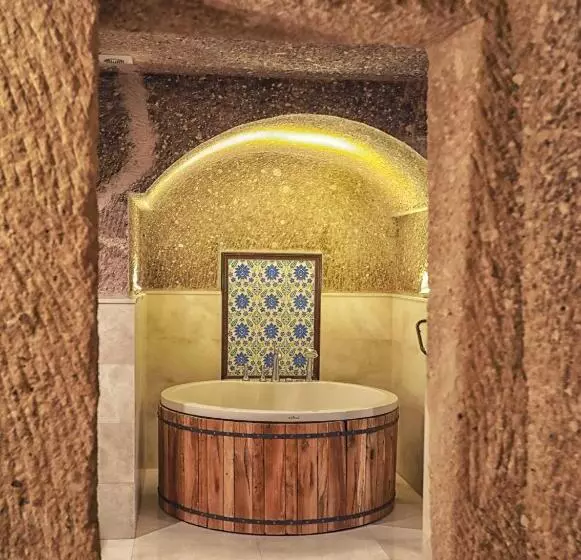 Fotos del hotel Traveller S Cave:  2