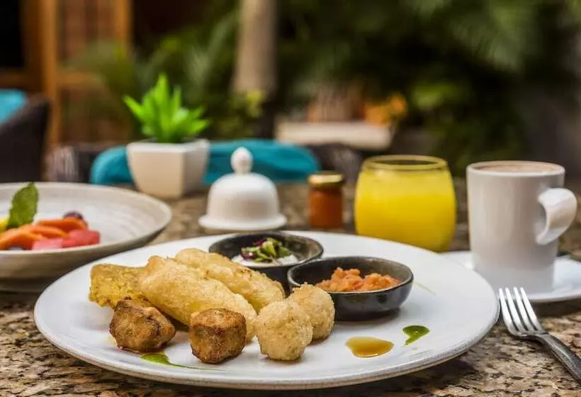 Fotos del hotel Ananda  Boutique  Es Cosmos:  3