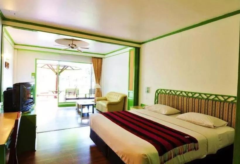 Fotos del hotel Basaya Beach Hotel & Resort:  17