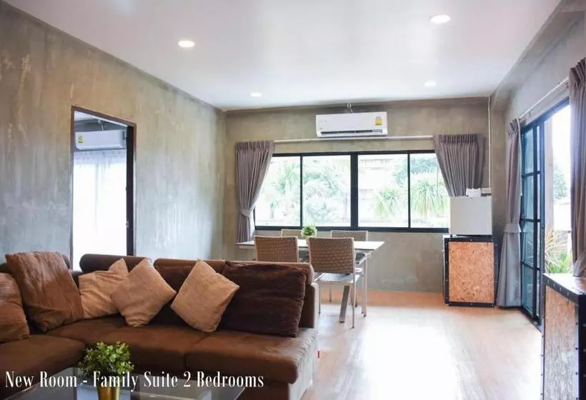 Fotos del hotel Basaya Beach Hotel & Resort:  22