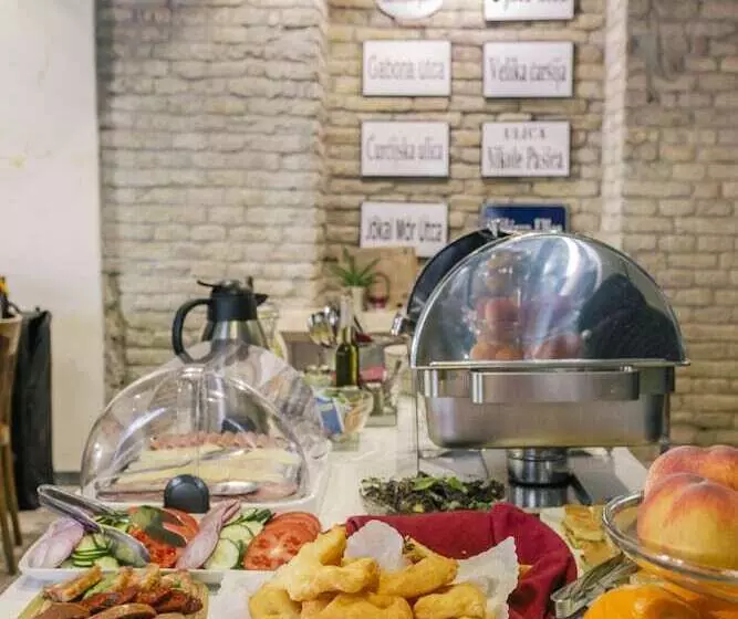 Fotos del hotel Garni Citi  Veliki:  25