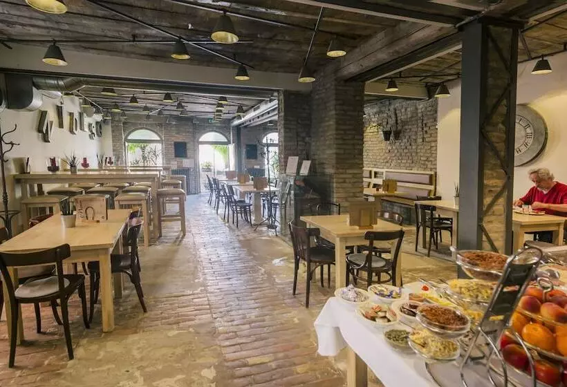 Fotos del hotel Garni Citi  Veliki:  10