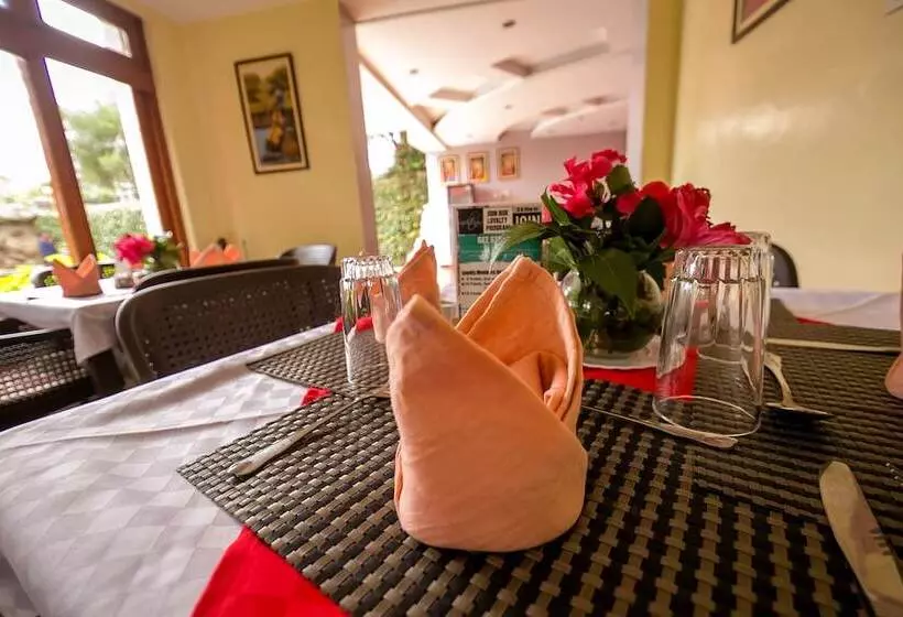 Fotos del hotel Meltonia Luxury Suites:  18