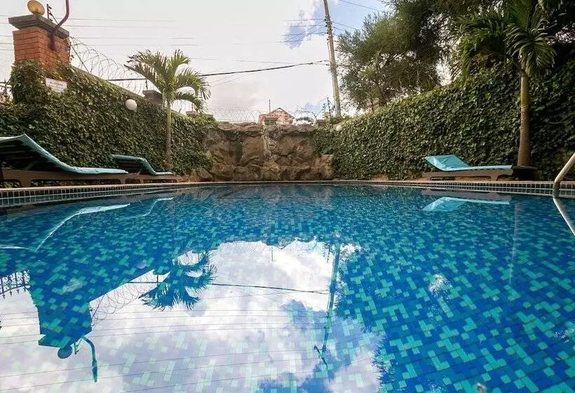 Meltonia Luxury Suites