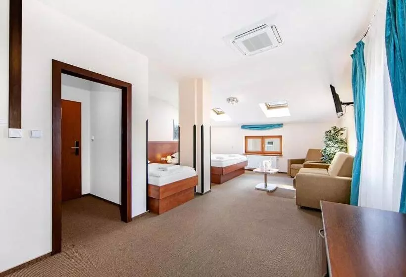 Fotos del hotel Hotel Palace:  17