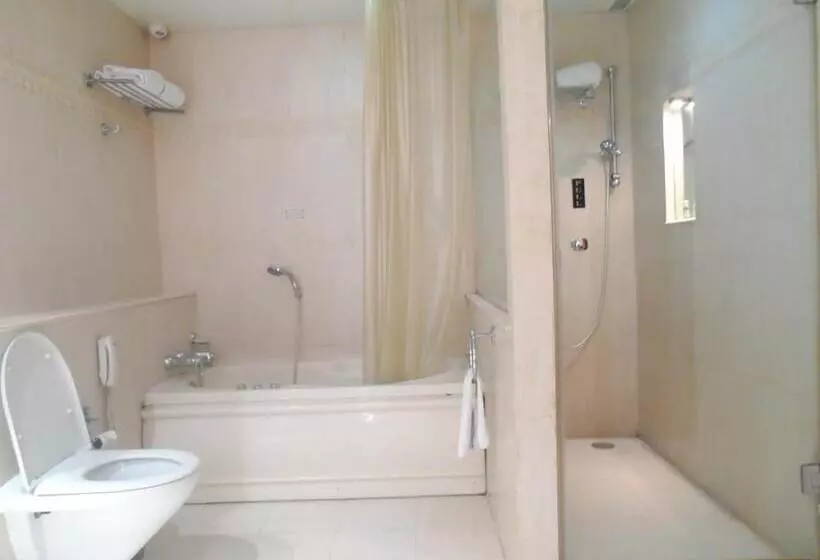 Fotos del hotel Ohris Banjara:  6