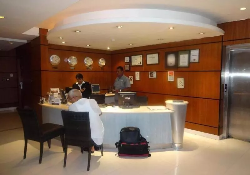 Fotos del hotel Ohris Banjara:  3