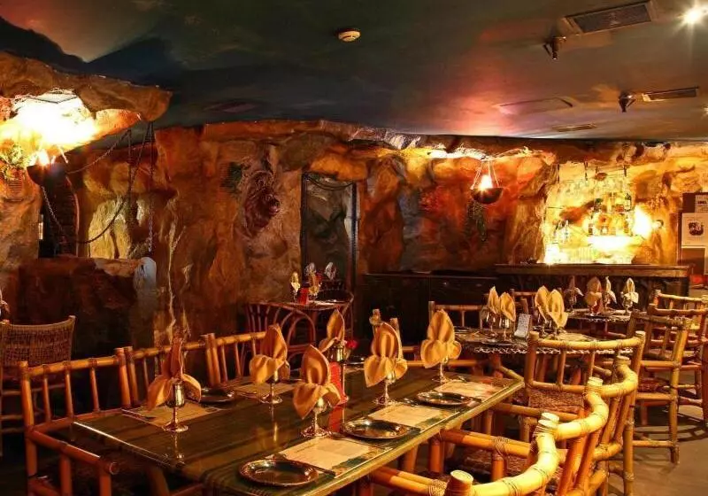 Fotos del hotel Ohris Banjara:  9