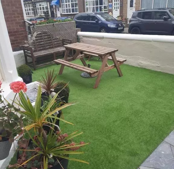 Fotos del hotel Lynwood Hotel:  3