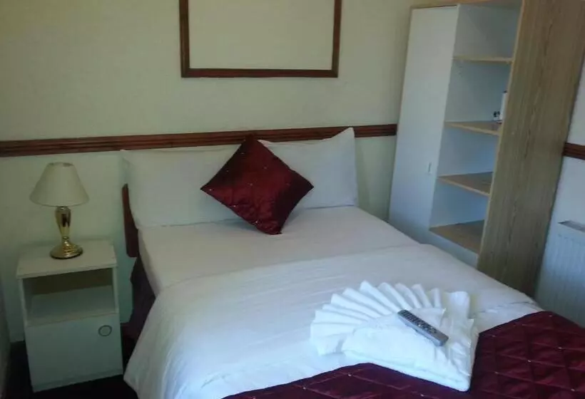 Fotos del hotel Lynwood Hotel:  11