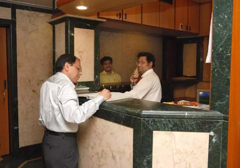 Fotos del hotel Harbour View Colaba:  2