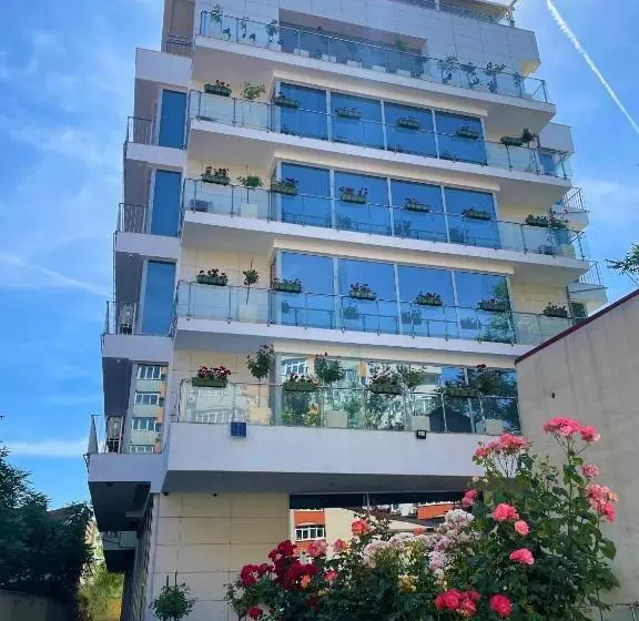 Fotos del hotel Marshal Garden:  5