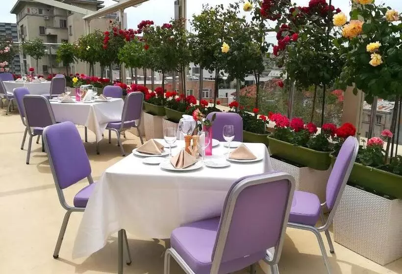 Fotos del hotel Marshal Garden:  7