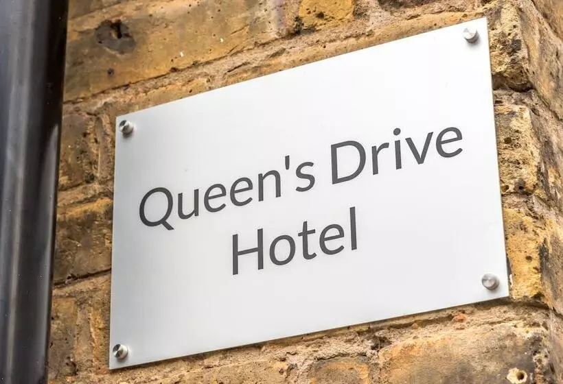 Fotos del hotel Queens Drive Hotel At Finsbury Park:  10