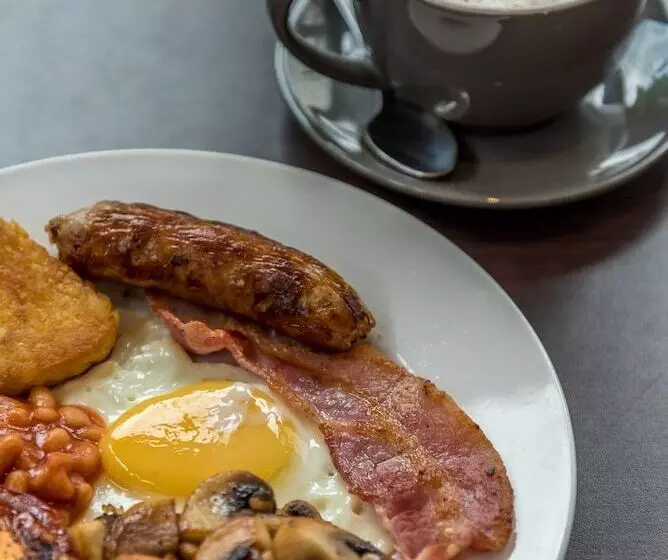 Fotos del hotel Queens Drive Hotel At Finsbury Park:  9