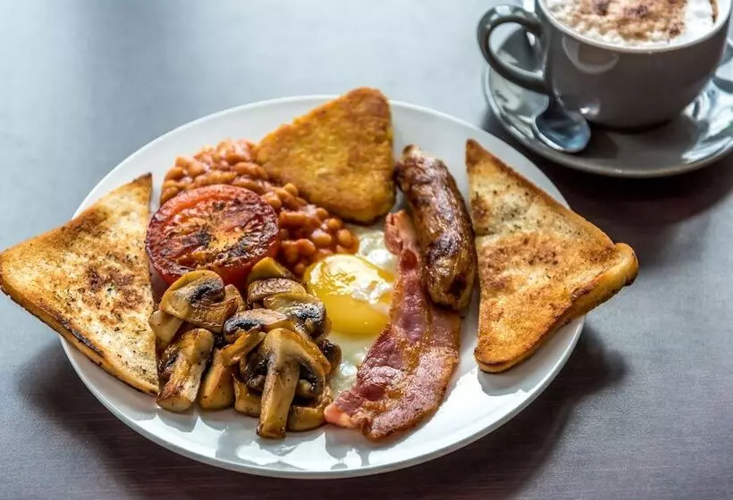 Fotos del hotel Queens Drive Hotel At Finsbury Park:  2