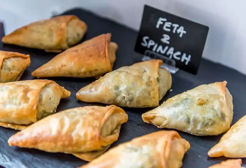 Fotos del hotel Queens Drive Hotel At Finsbury Park:  17