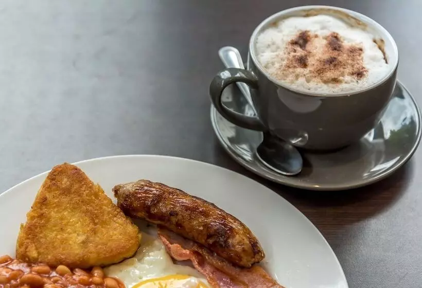 Fotos del hotel Queens Drive Hotel At Finsbury Park:  19