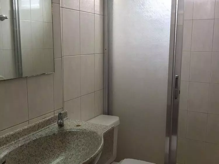 Fotos del hotel Robbinsdale Residences:  7