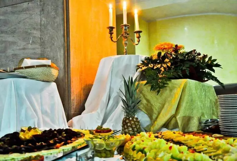 Fotos del hotel Bm International:  23