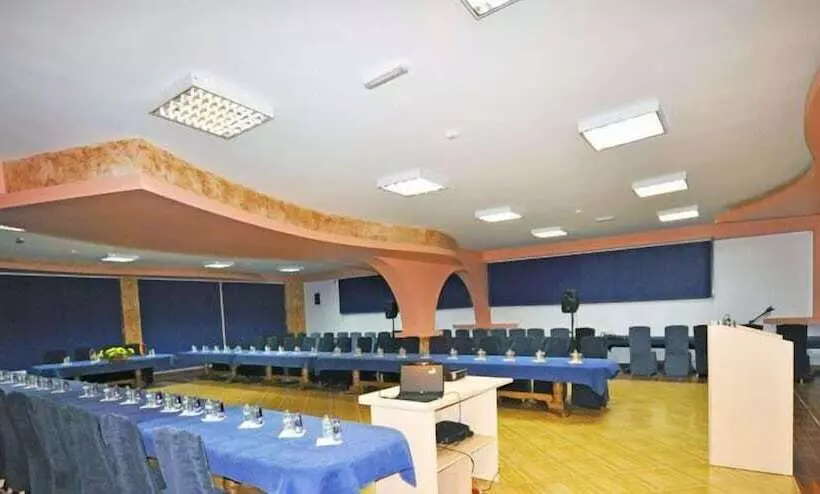 Fotos del hotel Bm International:  17