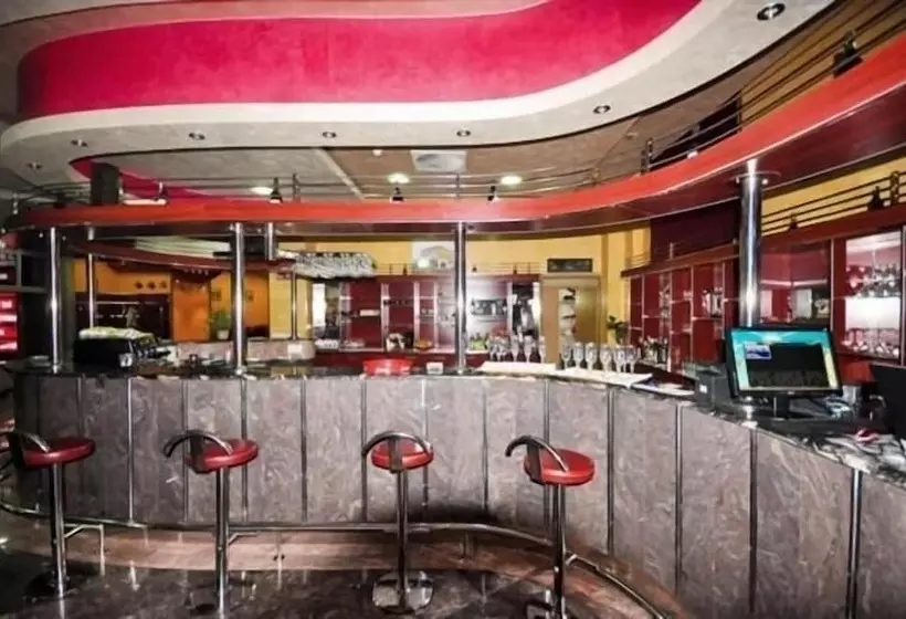 Fotos del hotel Bm International:  4