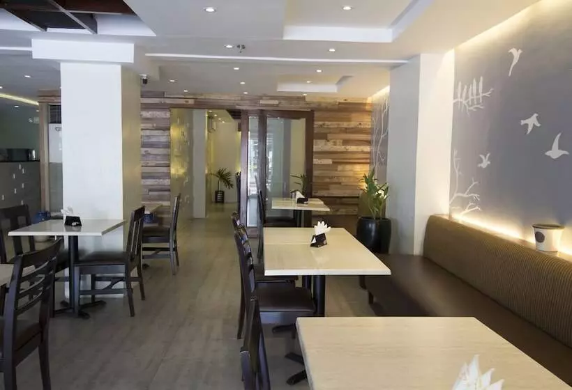 Fotos del hotel Fersal  Neptune Makati:  4
