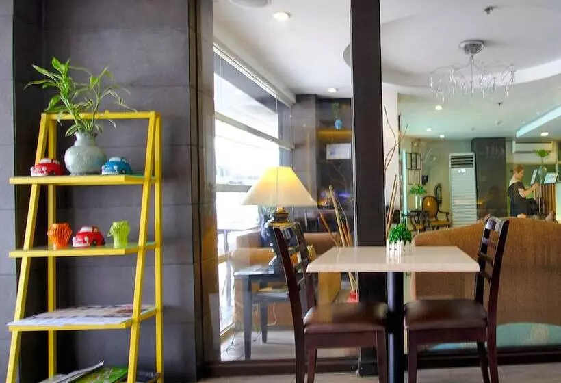 Fotos del hotel Fersal  Neptune Makati:  7