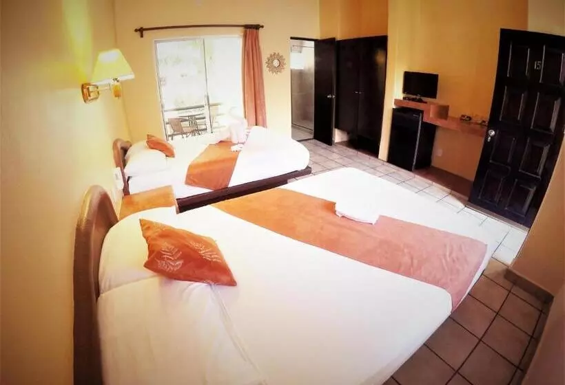 Fotos del hotel Lunasol:  8