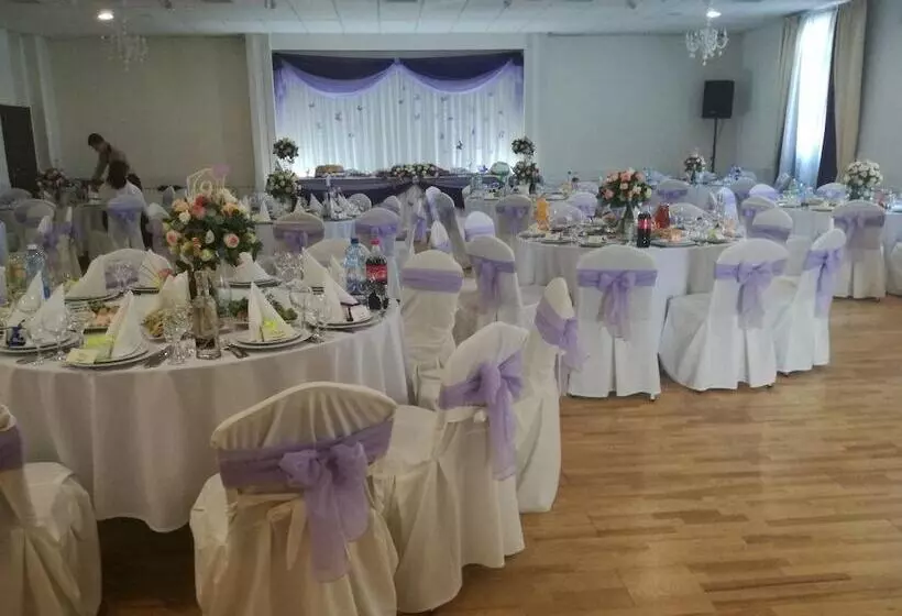 Fotos del hotel Lviv Ramada:  3