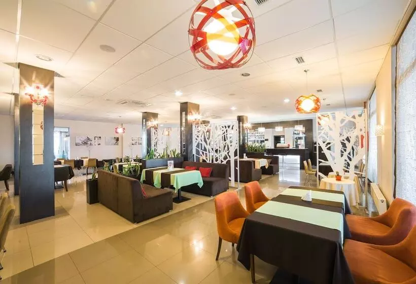 Fotos del hotel Lviv Ramada:  19