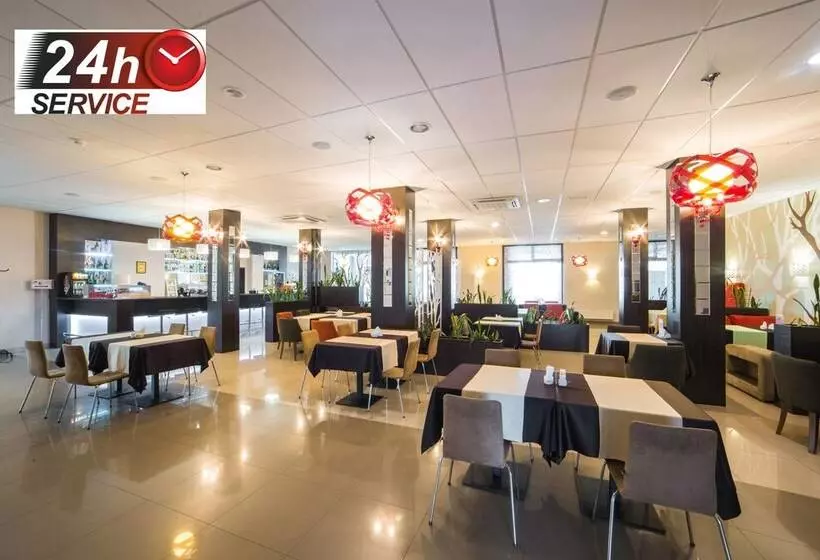 Fotos del hotel Lviv Ramada:  21