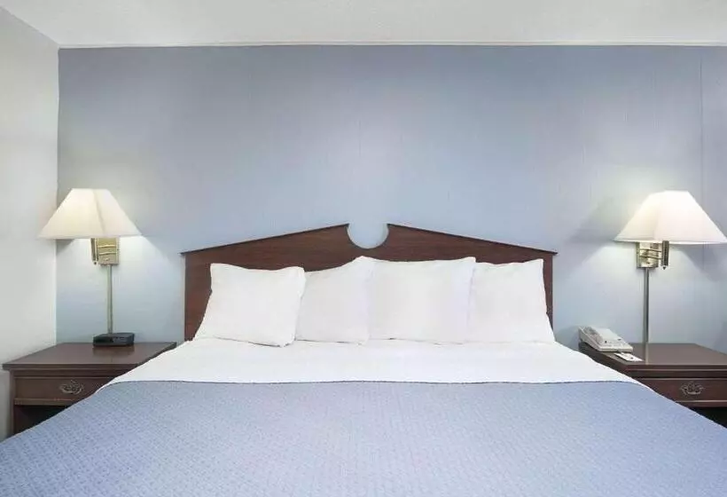 Fotos del hotel Travelodge By Wyndham Las Vegas Nm:  25