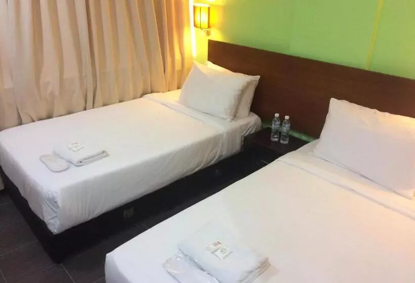 Fotos del hotel Tune Hotel  Waterfront Kuching:  16