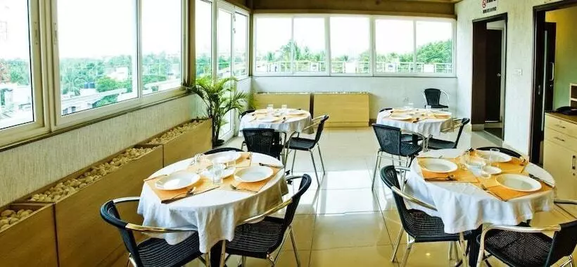 Fotos del hotel Amc Comforts:  3