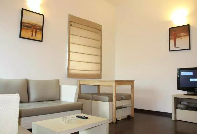 Fotos del hotel Amc Comforts:  14