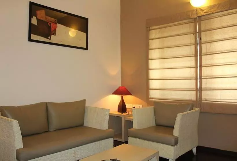 Fotos del hotel Amc Comforts:  15