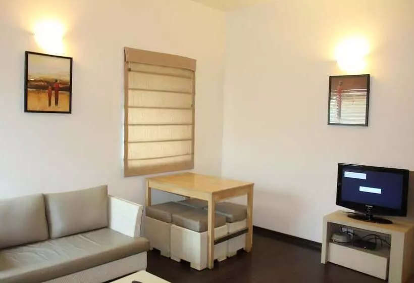 Fotos del hotel Amc Comforts:  6