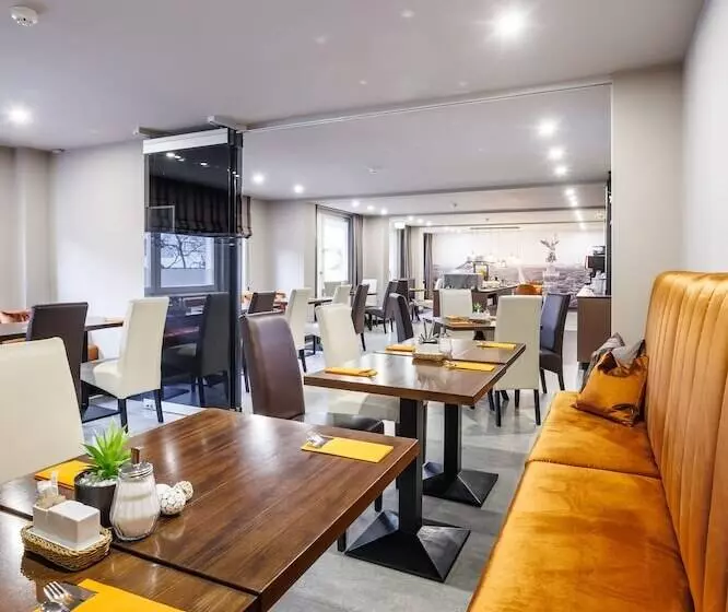 Fotos del hotel Lützow:  21