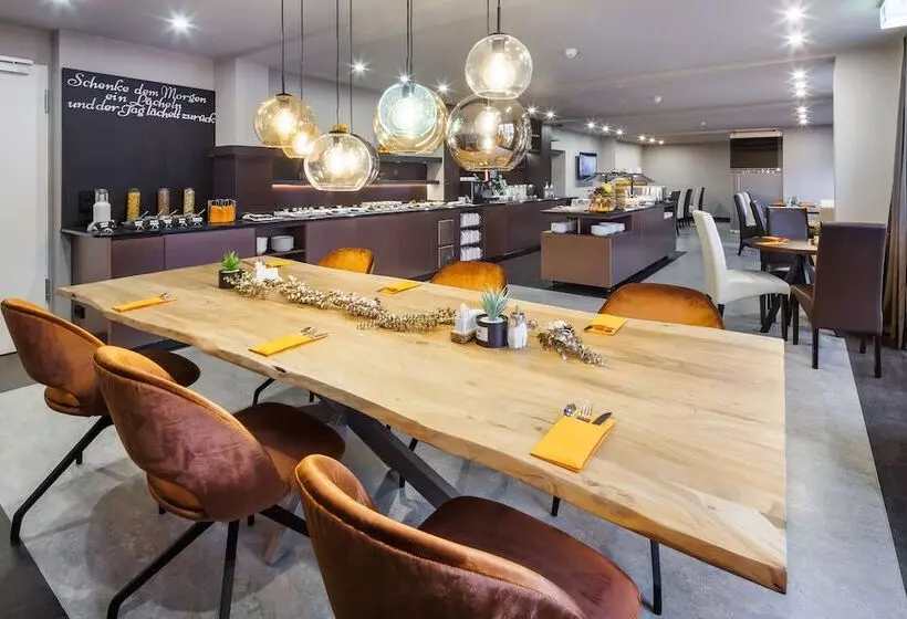 Fotos del hotel Lützow:  3