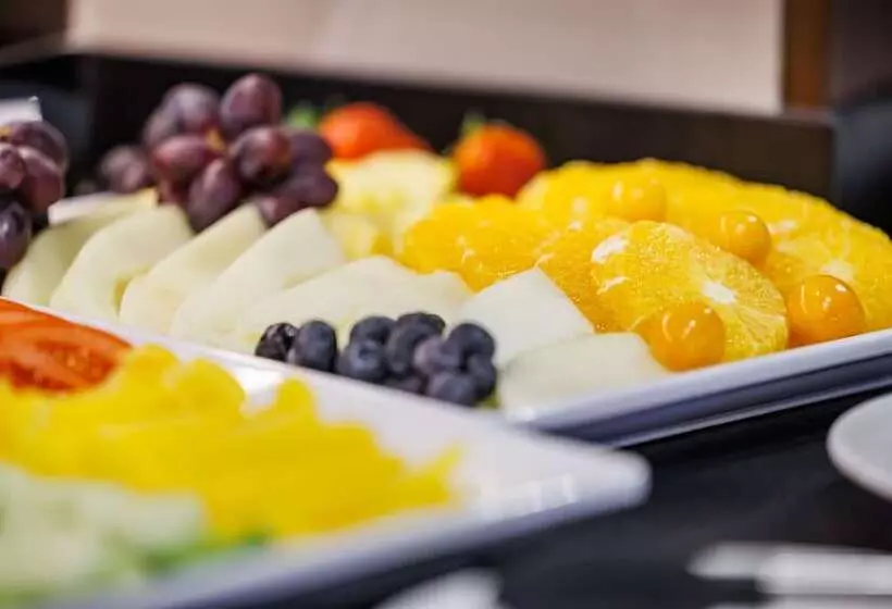 Fotos del hotel Lützow:  9