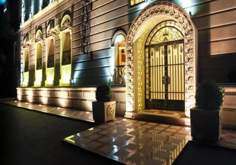 Fotos del hotel East Legend:  7