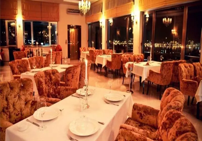 Fotos del hotel East Legend:  5