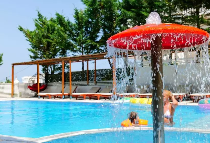 Fotos del hotel 6 Milje:  15