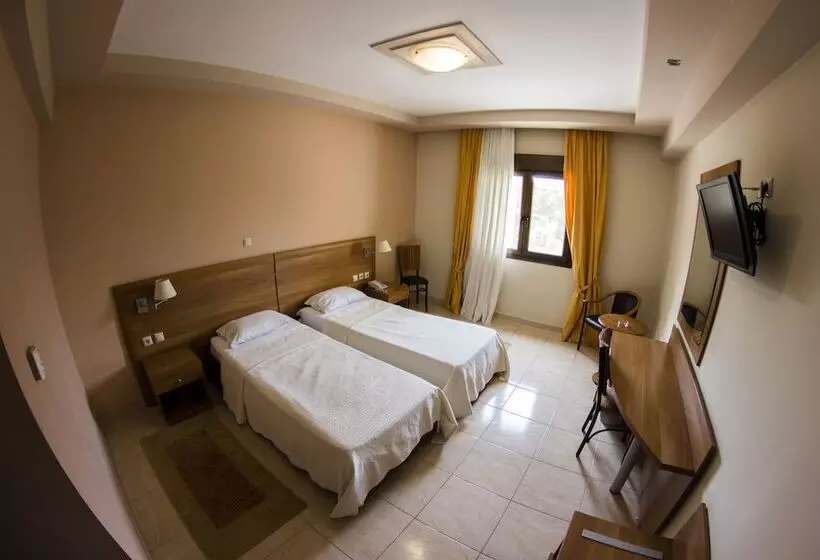 Fotos del hotel Perinthos:  4