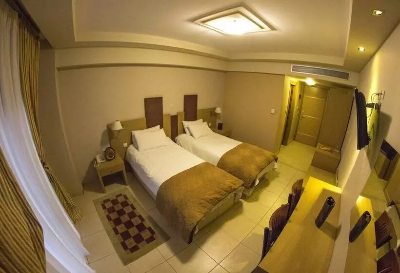 Fotos del hotel Perinthos:  9