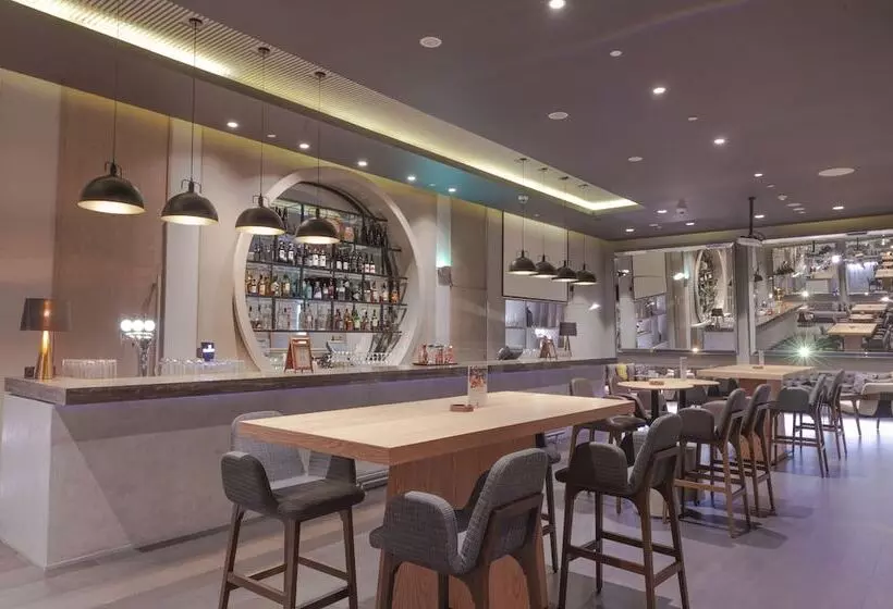 Fotos del hotel Centro Capital Centre By Rotana:  6