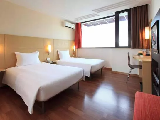 Fotos del hotel Ibis Shanghai Yu Garden:  10