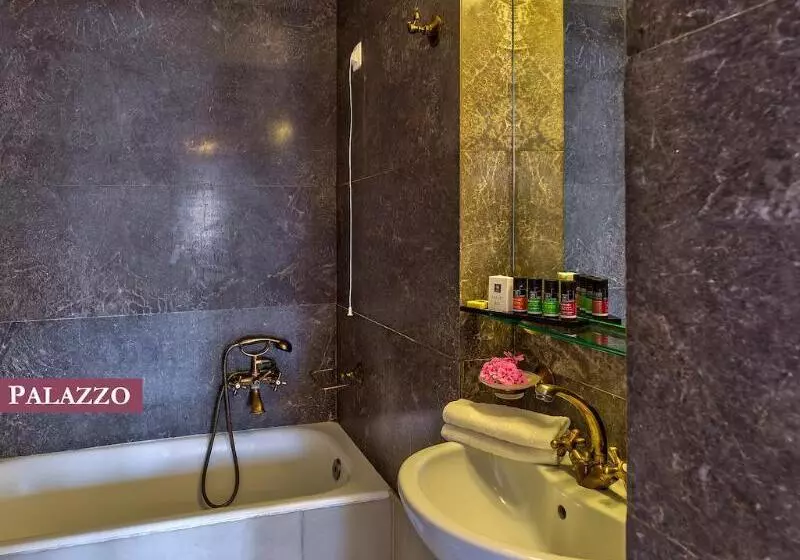 Fotos del hotel Rimondi Boutique Hotel - Small Luxury Hotels Of The World:  5