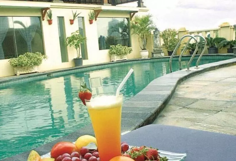 Fotos del hotel Grand Cemara:  17